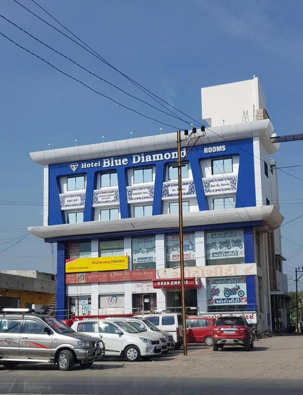 Hotel Bluediamond Bardoli المظهر الخارجي الصورة